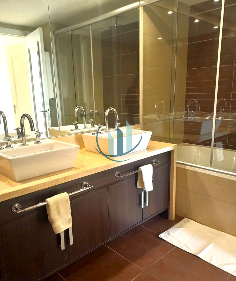 Apartamento ID.271 - ALQUILO TEMPORAL Y VENDO PENTHOUSE EDIFICIO IMPERIALE
