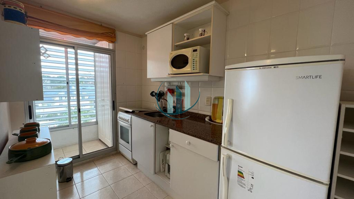 Apartamento ID.605 - Alquiler en Torre Amadeus Punta del Este 