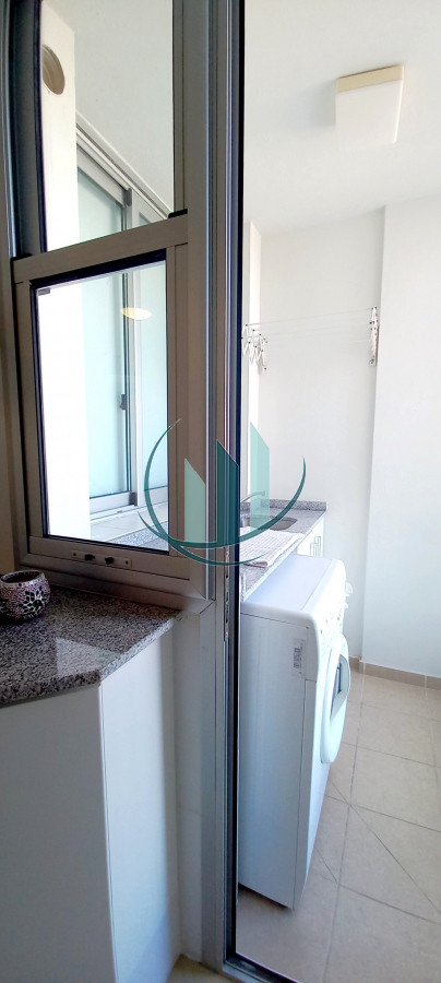 Apartamento ID.301 - Apartamento en primera linea de playa Brava 3 dormitorios mas servicio