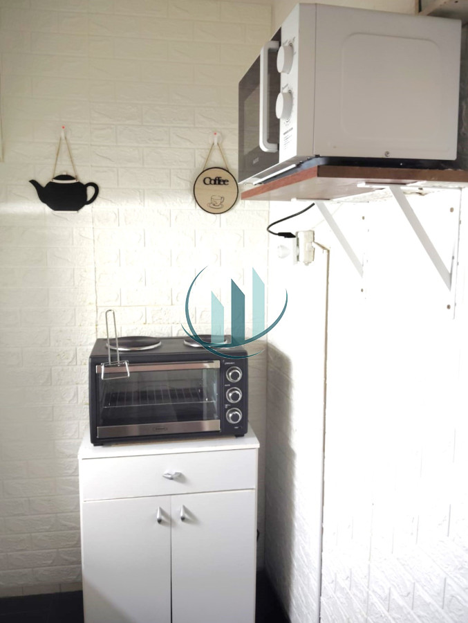 Apartamento ID.776 - ALQUILER DE VERANO - 1 Dormitorio Punta del Este - Sobre playa mansa Pda 17