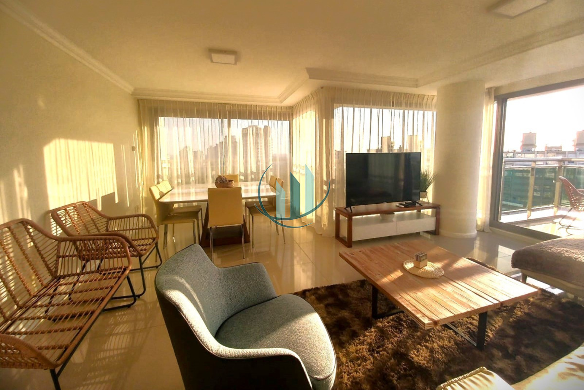 Apartamento ID.271 - ALQUILO TEMPORAL Y VENDO PENTHOUSE EDIFICIO IMPERIALE