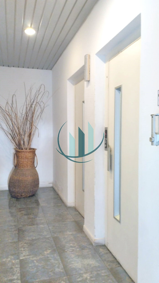 Apartamento ID.770 - 1 DORMITORIO a 100mt Terminal de Maldonado