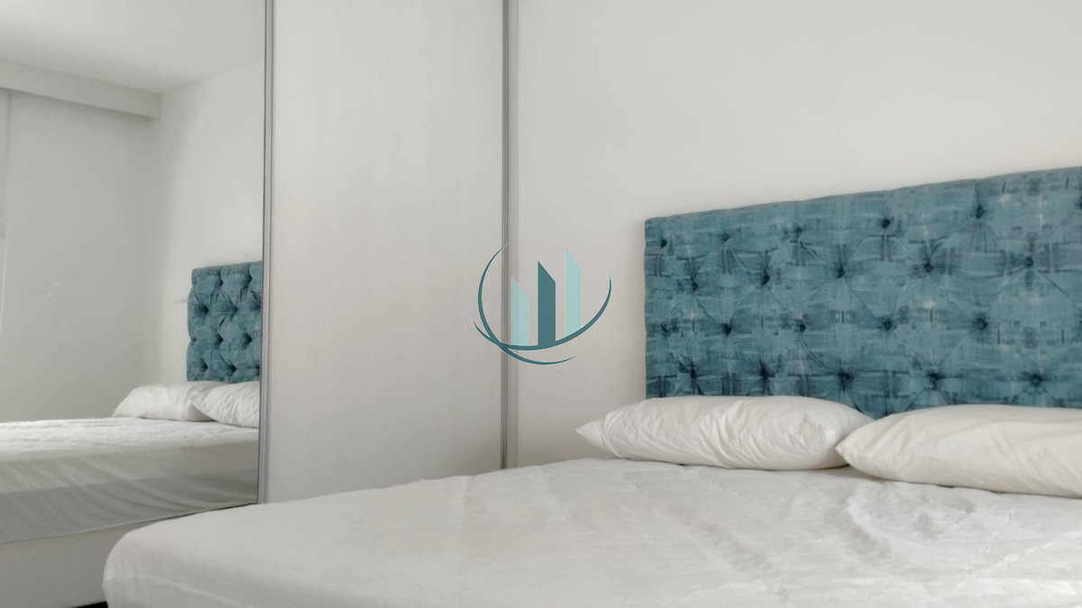 Apartamento ID.781 - ALQUILER ANUAL 3 Dormitorios con vista despejada al mar + terraza +  cochera