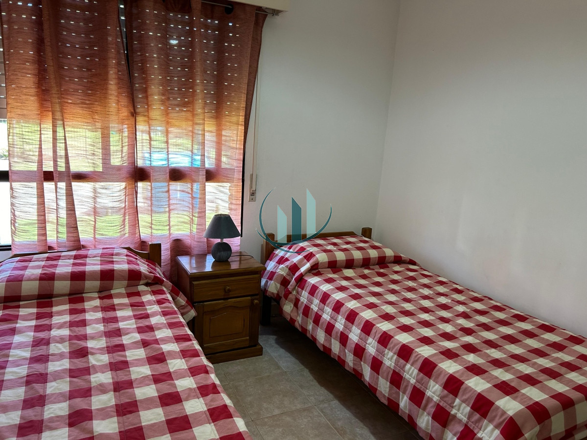 Apartamento ID.710 - 2 Dorm y 2 Baños a pasos de Playa Brava
