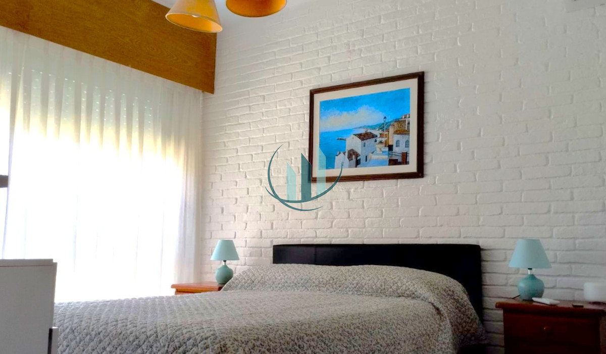 Apartamento ID.784 - ALQUILER INVERNAL 2 Dorm + Terraza con BBC +Cochera en Aidy Grill