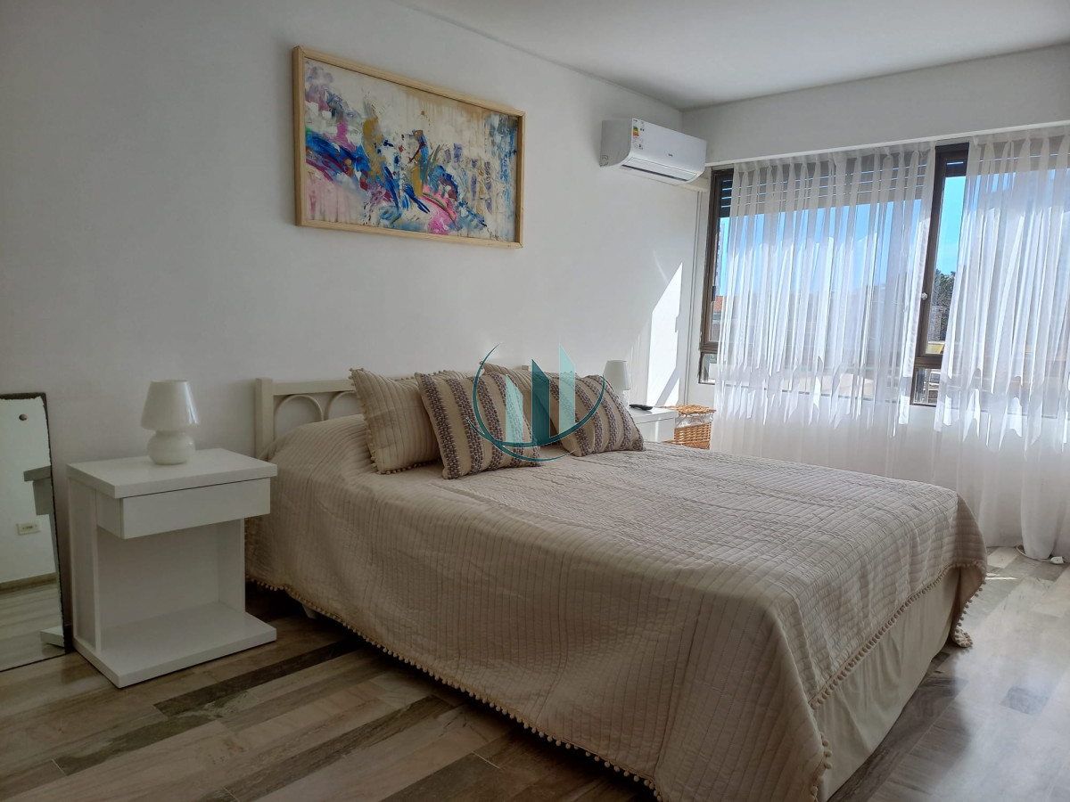 Apartamento ID.815 - Alquiler temporal 3 dorm 