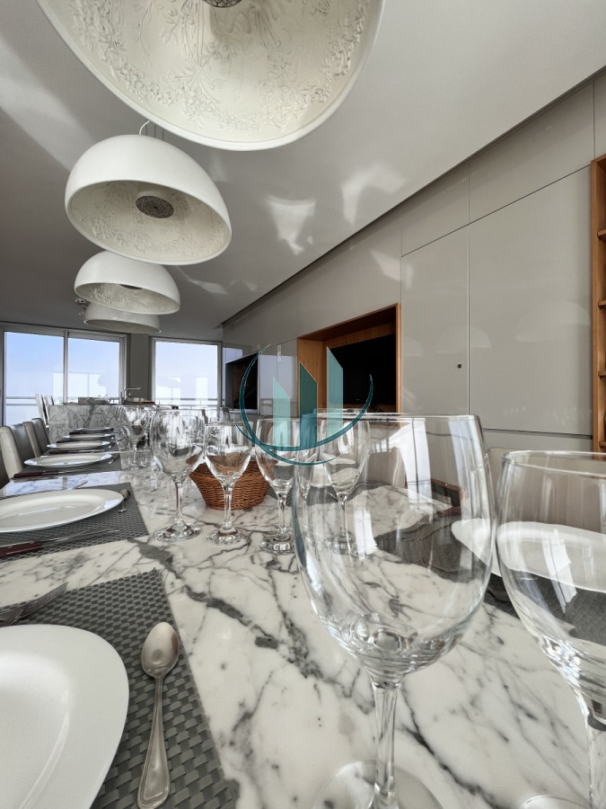 Apartamento ID.313 - Alquiler temporal Sunrise Tower Piso Alto