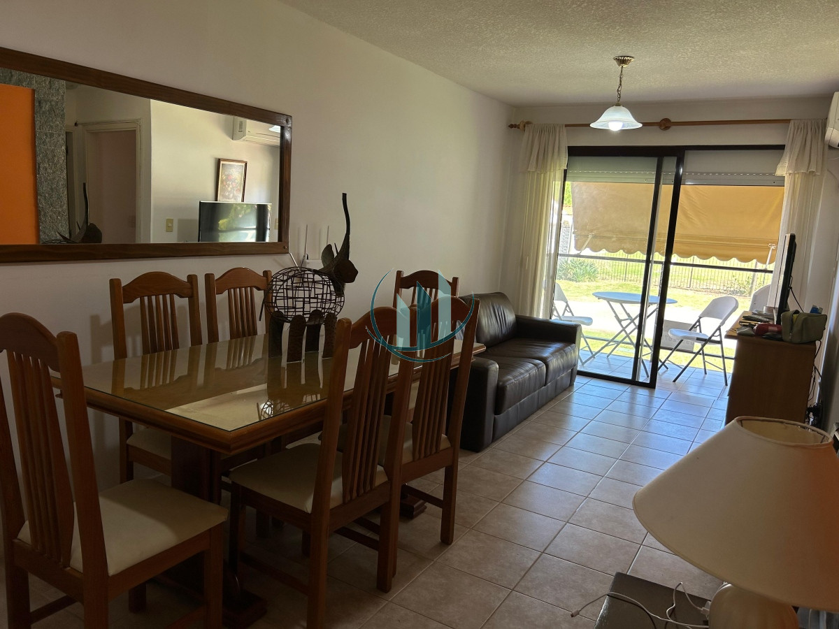 Apartamento ID.710 - 2 Dorm y 2 Baños a pasos de Playa Brava