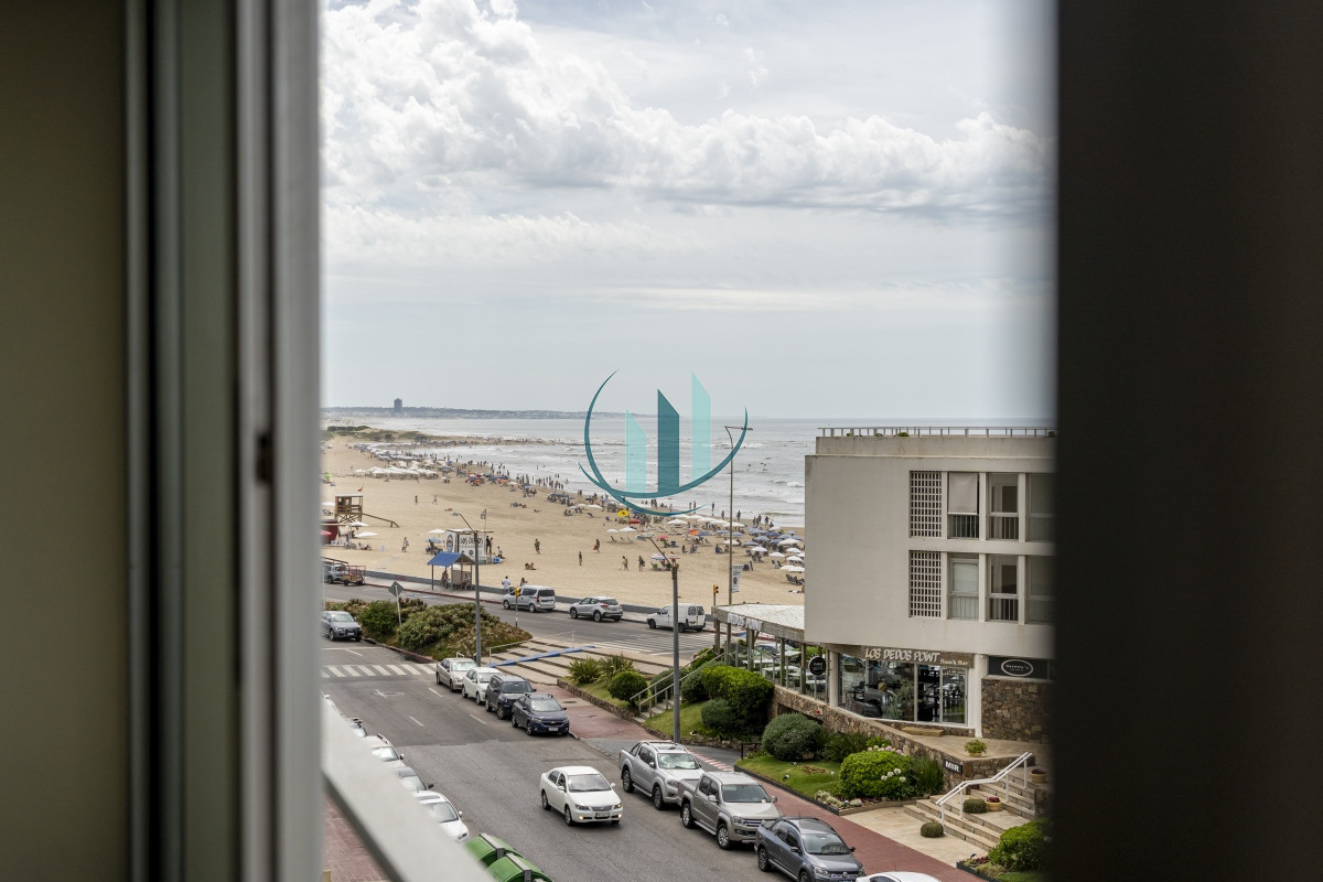 Apartamento ID.640 - Venta edificio Santos Dumont