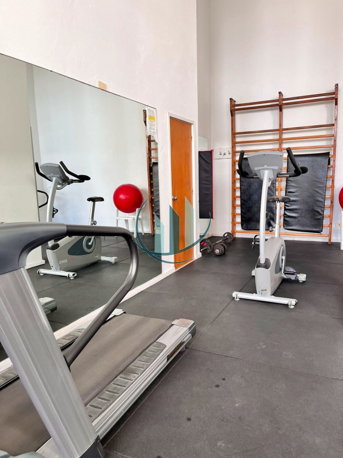 Apartamento ID.19 - Venta apto 2  dorm , 2 baños. Excelente ubicación y vista. 