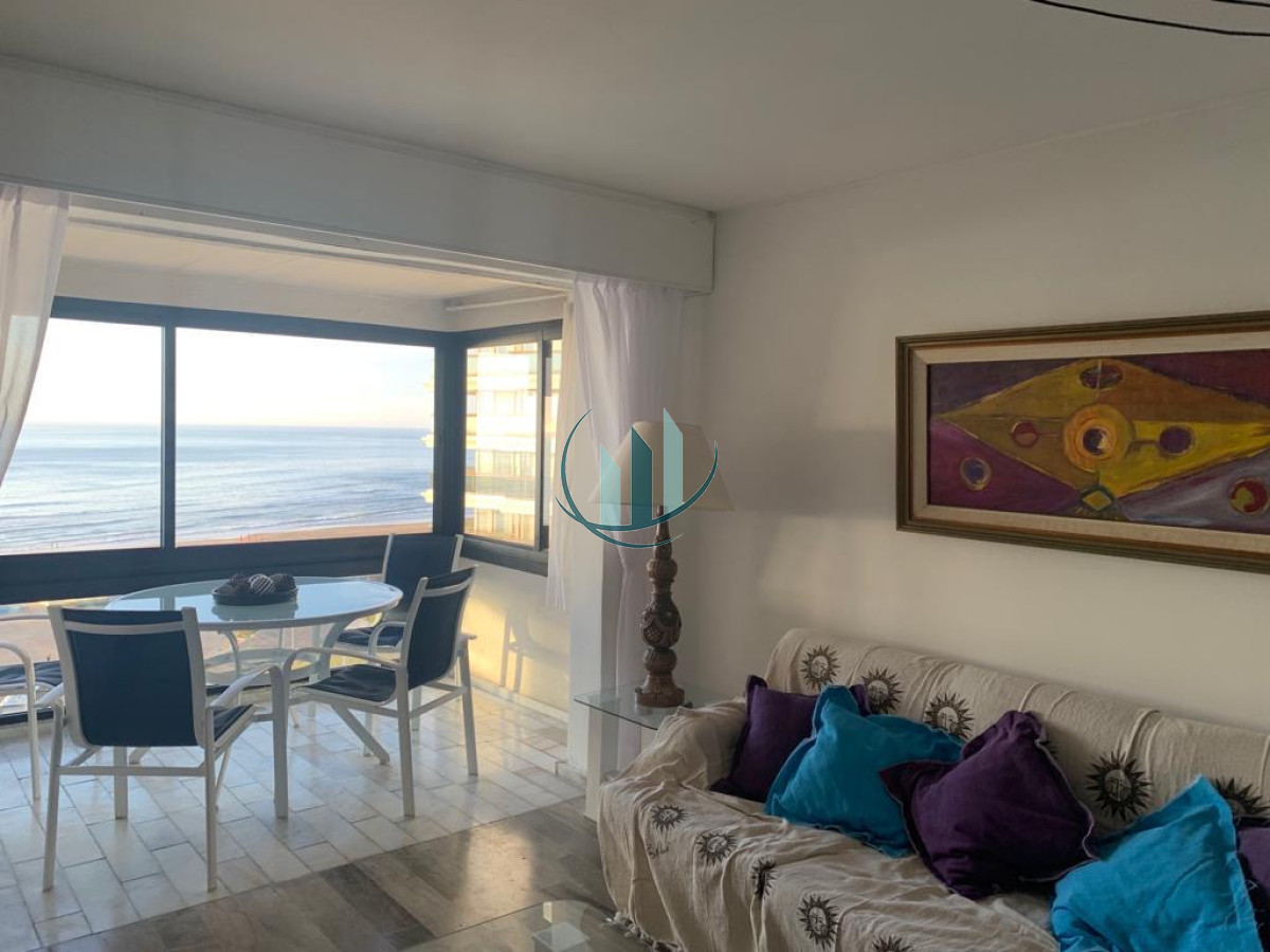 Apartamento ID.634 - Alquilo apartamento anual Parquemar Torre B 