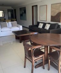 Venta apartamento 4 dormitorios Roosevelt