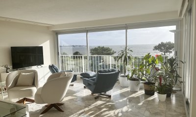 Venta inmejorable apartamento en primera línea playa mansa