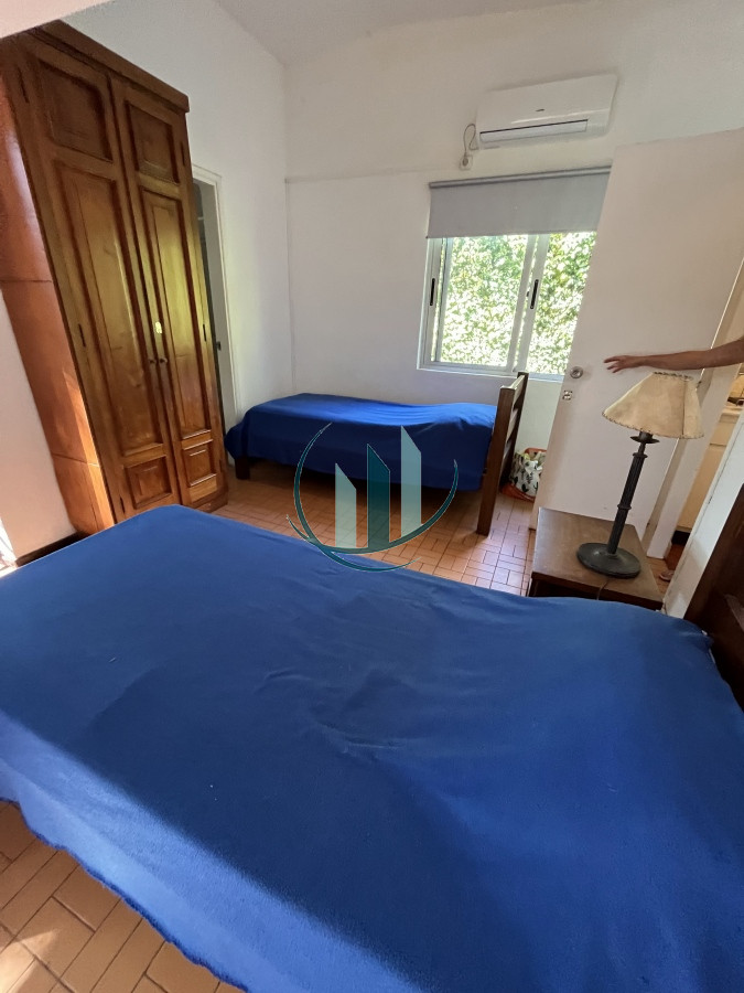 Casa ID.290 - ALQUILER DE VERANO - Casa de 4 dormitorios en playa Mansa a 300mt del mar