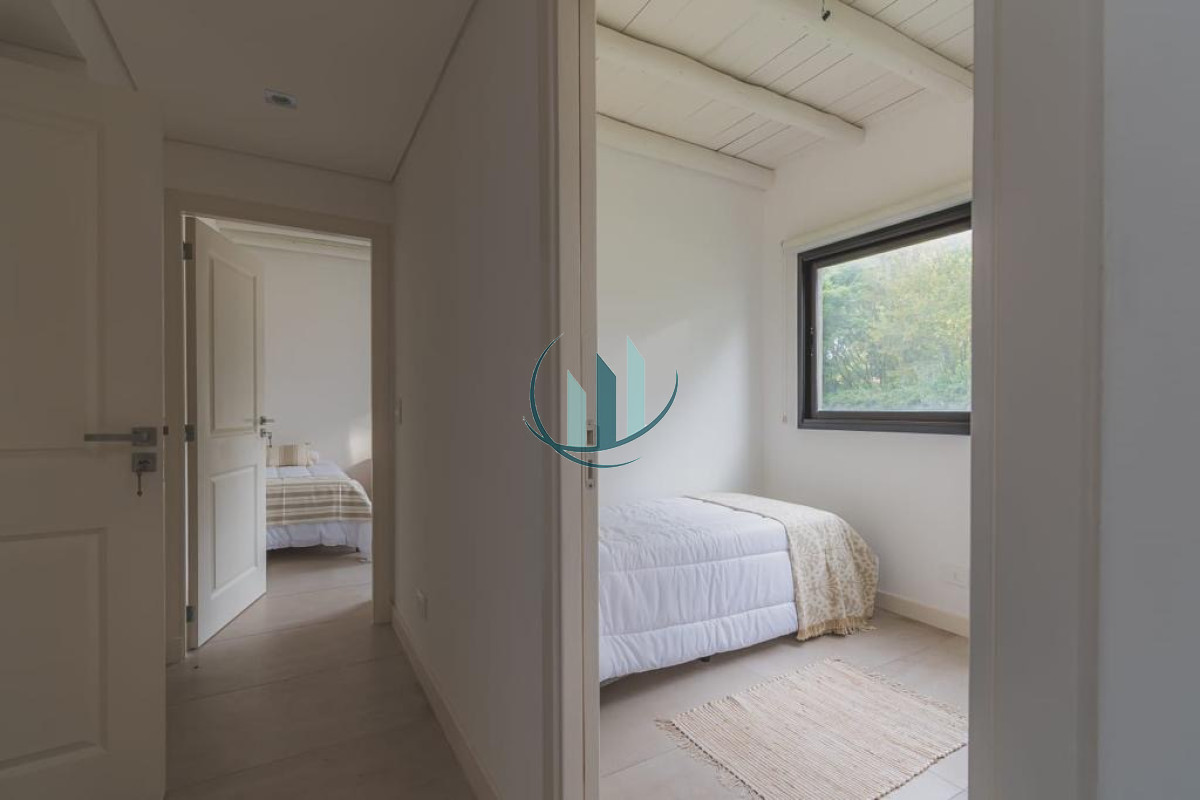 Casa ID.454 - Venta casa barrio privado 