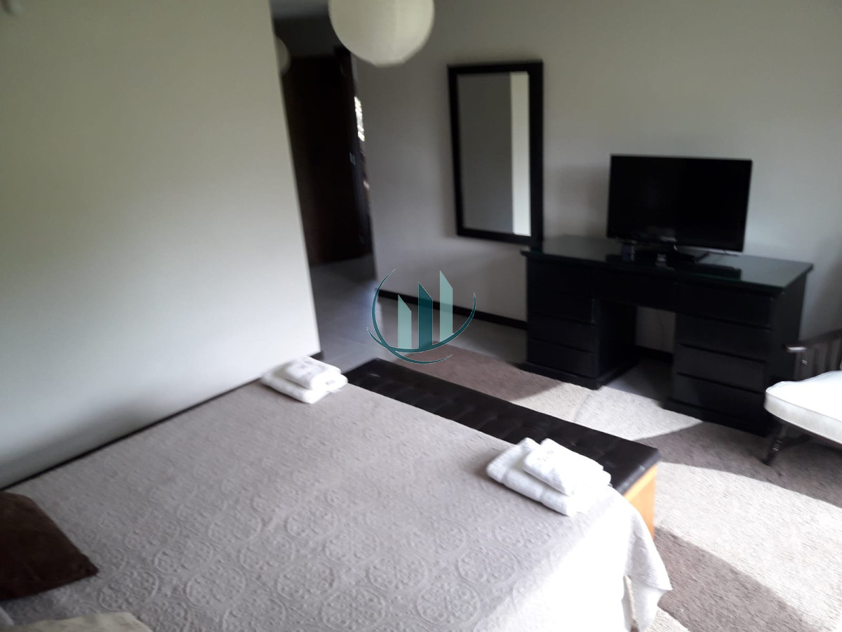 Casa ID.280 - ALQUILER DE TEMPORADA La Barra Casa 4 dormitorios a 500mt de la playa 