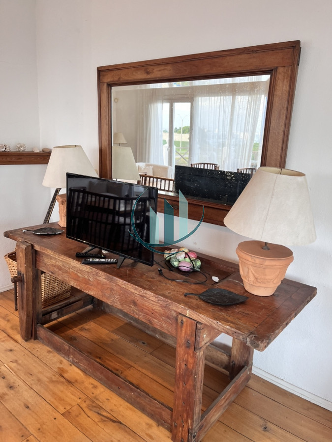 Casa ID.615 - Alquiler en Manantiales con vista al mar 
