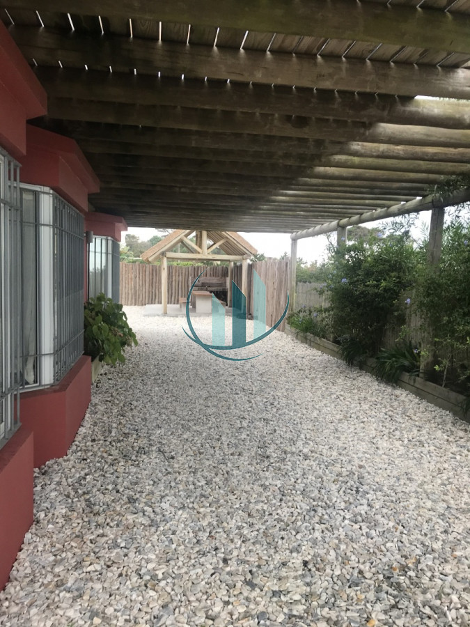 Casa ID.29 - Venta Hermosa Casa Balneario BsAs
