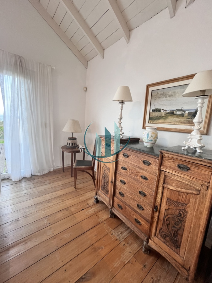 Casa ID.615 - Alquiler en Manantiales con vista al mar 