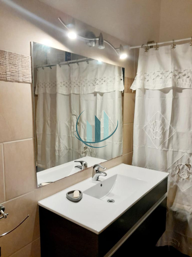 Casa ID.228 - Vendo Casa en Pinares. 