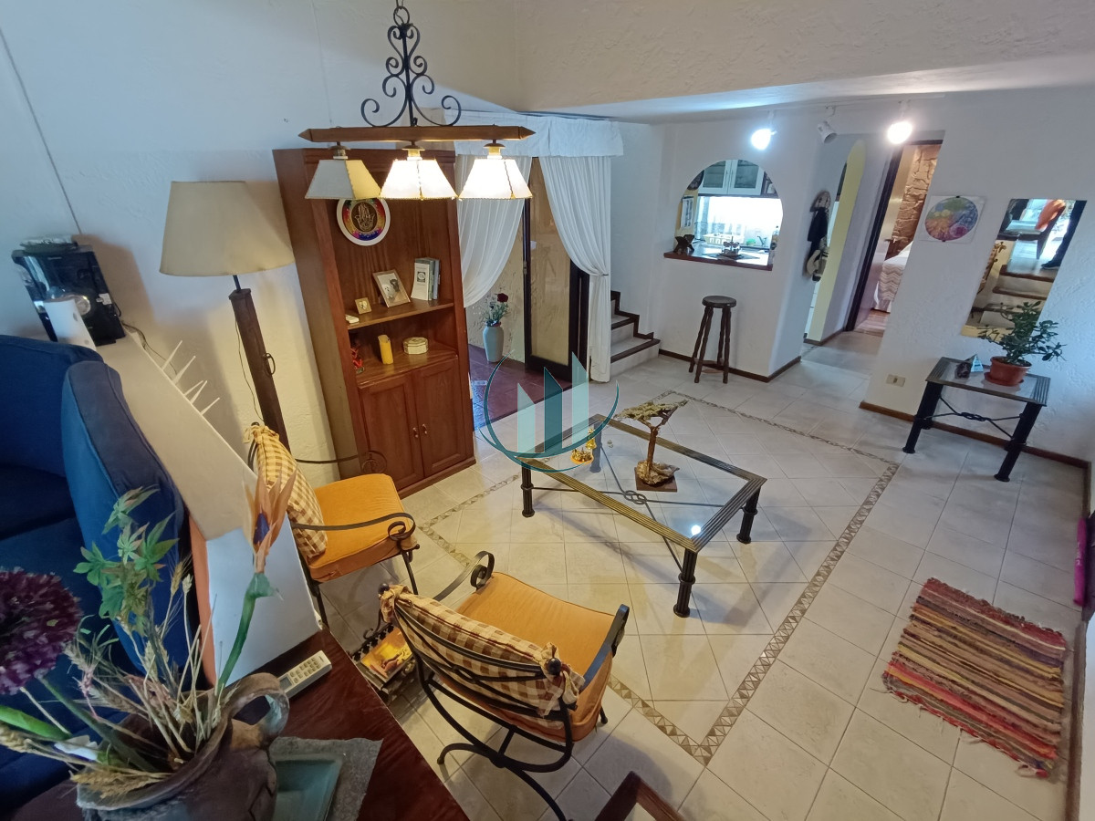 Casa ID.658 - Venta 3 dormitorios en Pinares