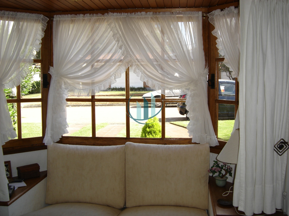 Casa ID.624 - Casa con jardín a pasos de la playa mansa 
