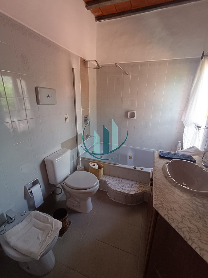 Casa ID.633 - Alquiler en Pinares
