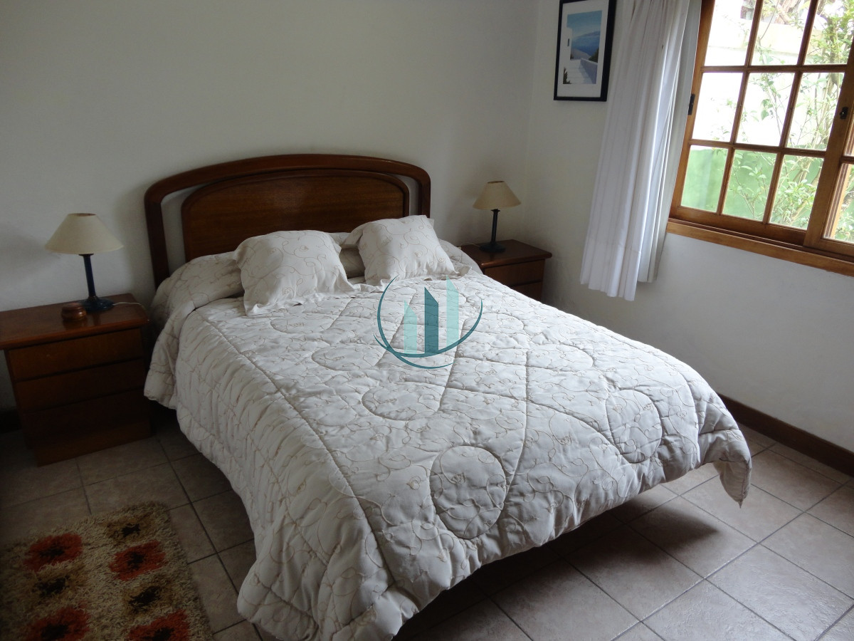 Casa ID.624 - Casa con jardín a pasos de la playa mansa 