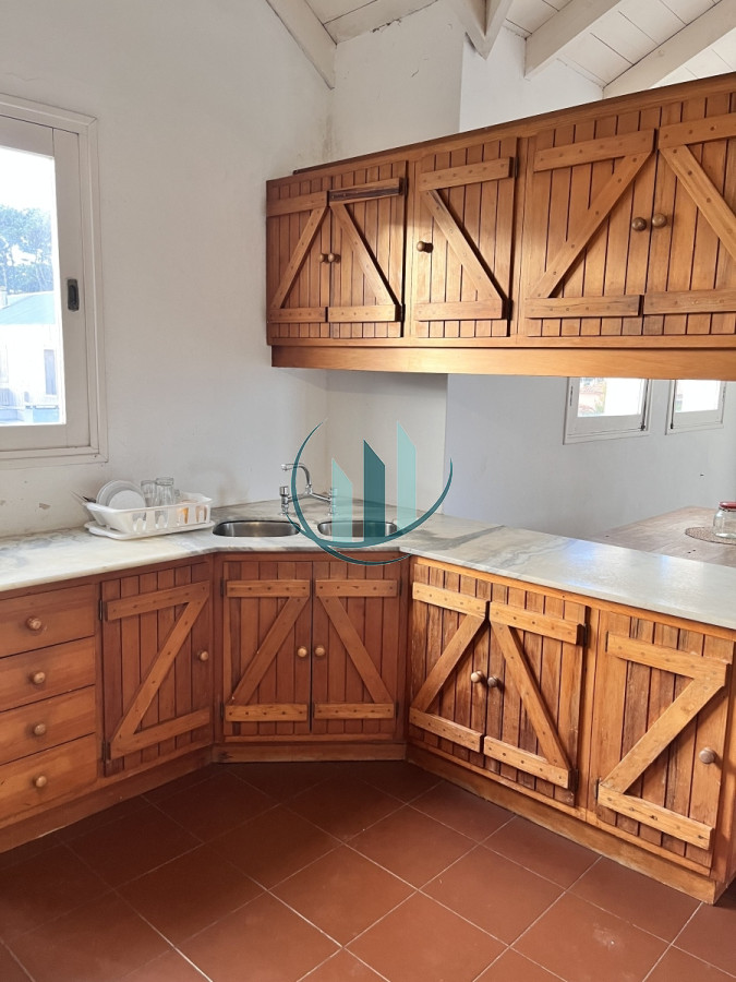 Casa ID.615 - Alquiler en Manantiales con vista al mar 