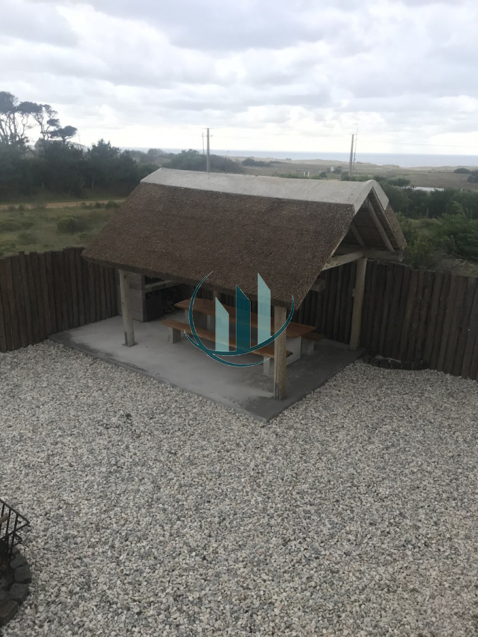Casa ID.29 - Venta Hermosa Casa Balneario BsAs