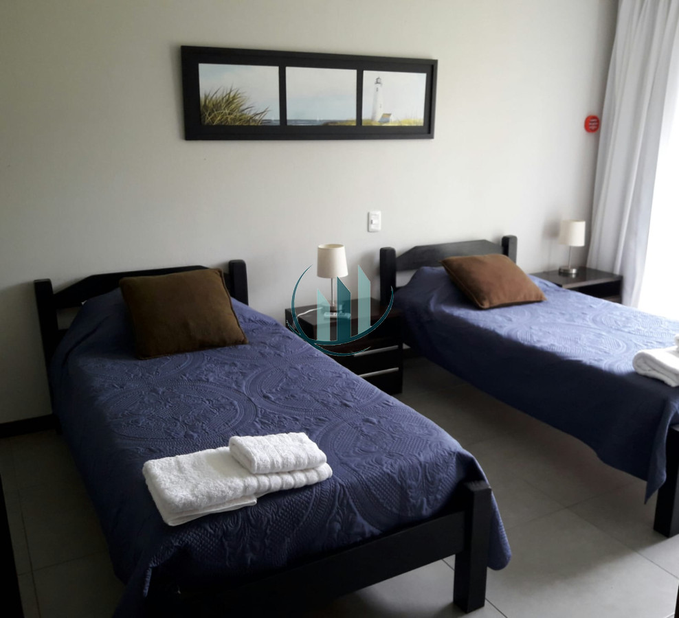 Casa ID.280 - ALQUILER DE TEMPORADA La Barra Casa 4 dormitorios a 500mt de la playa 