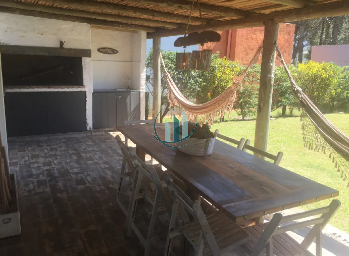 Casa ID.277 - ALQUILO TEMPORADA - La Barra Casa de 3 dormitorios a 200 mts de la playa