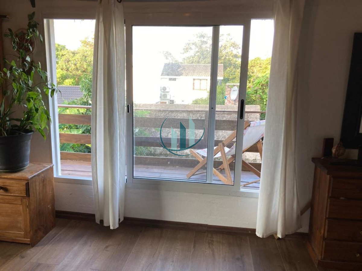 Casa ID.641 - Venta casa en pinares 
