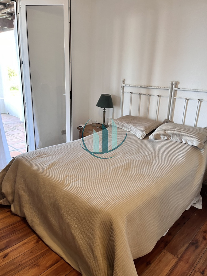 Casa ID.615 - Alquiler en Manantiales con vista al mar 