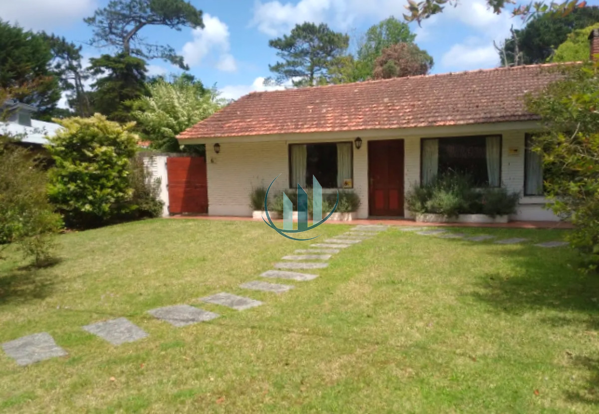 Casa ID.296 - ALQUILER TEMPORADA - Casa en playa Brava, Rincón dle Indio a 300m del mar