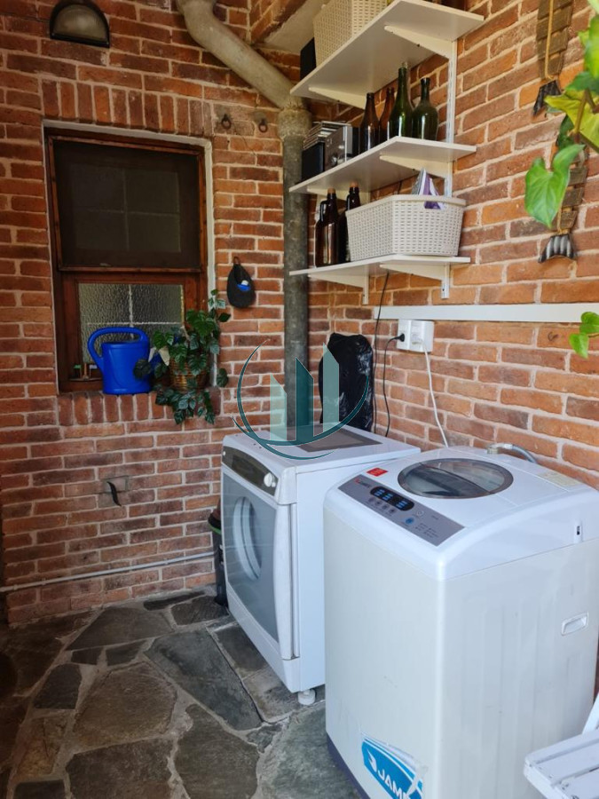 Casa ID.493 - Vendo Casa pinares 