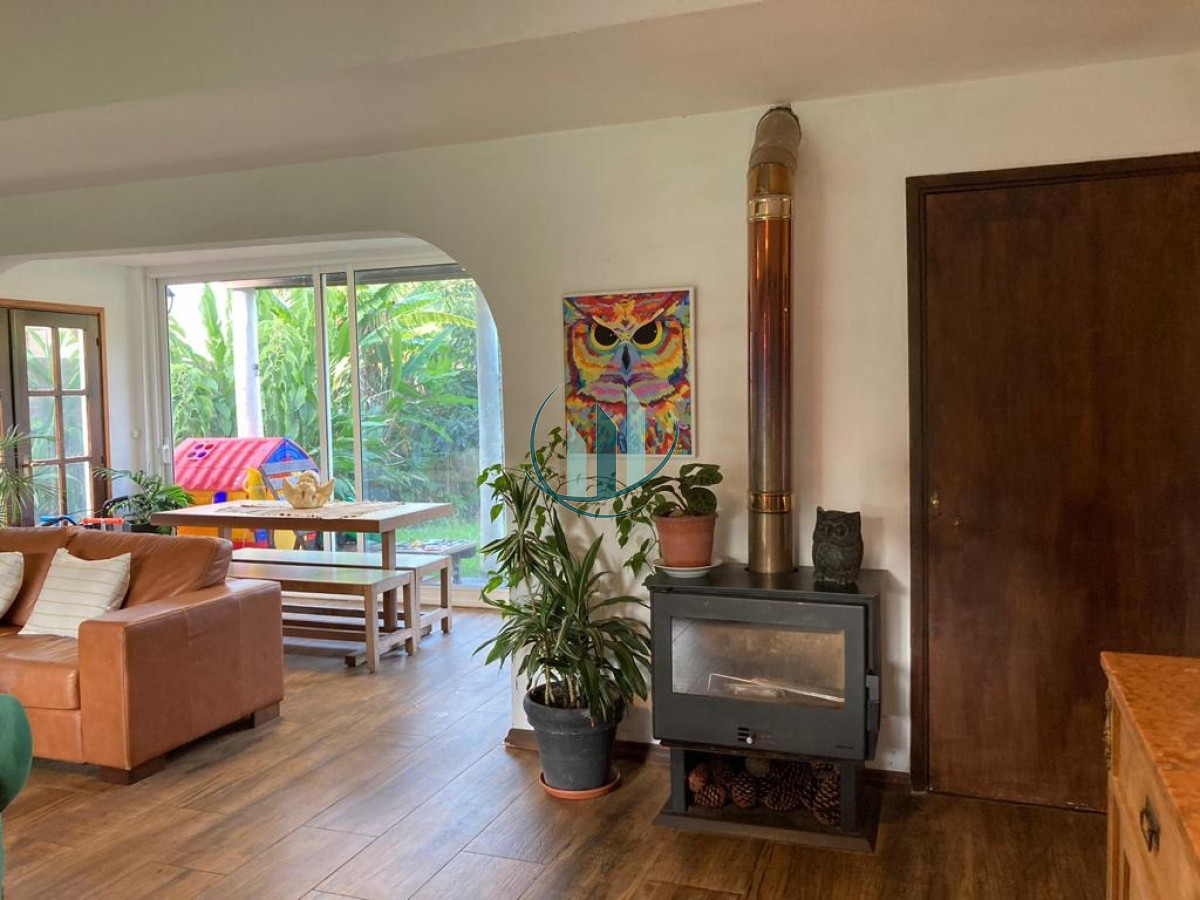 Casa ID.641 - Venta casa en pinares 