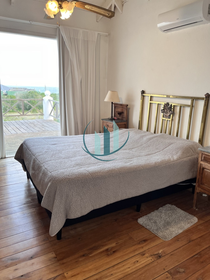 Casa ID.615 - Alquiler en Manantiales con vista al mar 