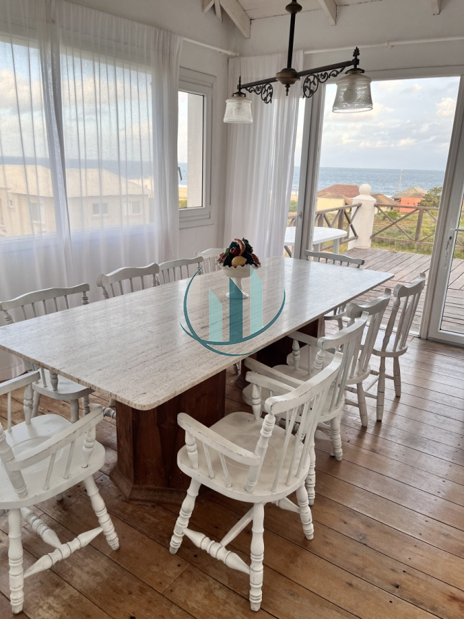 Casa ID.615 - Alquiler en Manantiales con vista al mar 