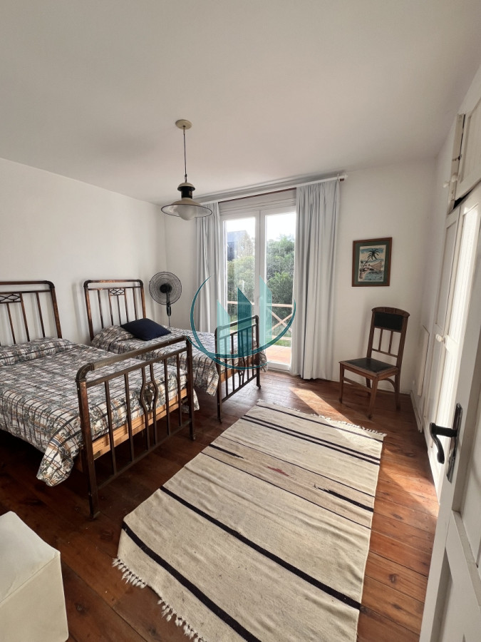 Casa ID.615 - Alquiler en Manantiales con vista al mar 