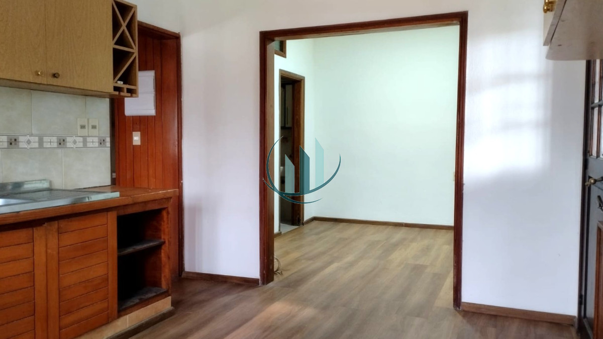 Casa ID.791 - Oportunidad!! ALQUILER ANUAL - Amplia Casa de 2 Dormitorios - Barrio Rivera