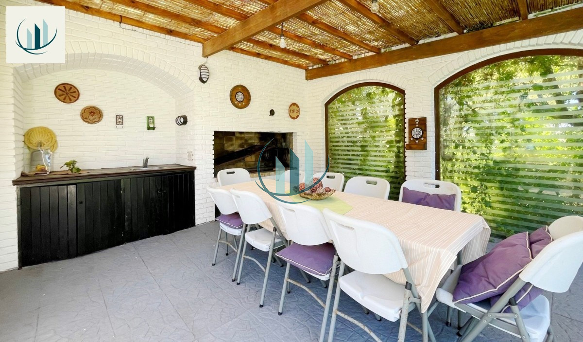 Casa ID.571 - ALQUILER ANUAL CASA a 50 mts de la playa 