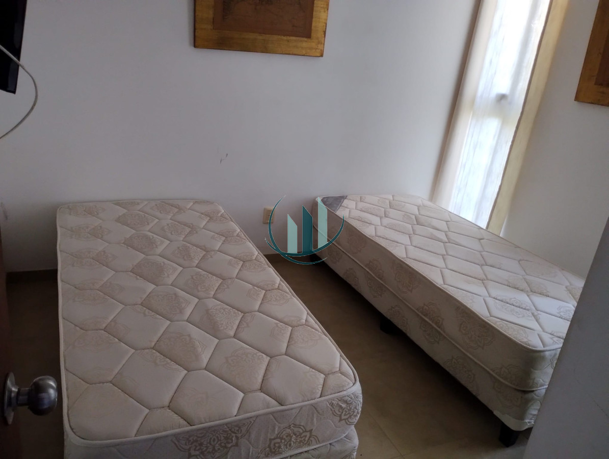 Casa ID.597 - Se alquila casa anual en Jardines de Córdoba