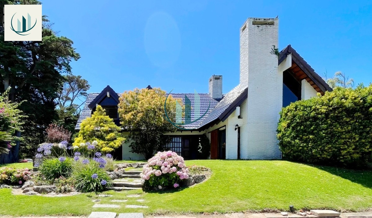 Casa ID.571 - ALQUILER ANUAL CASA a 50 mts de la playa 