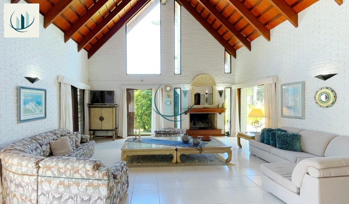 Casa ID.571 - ALQUILER ANUAL CASA a 50 mts de la playa 