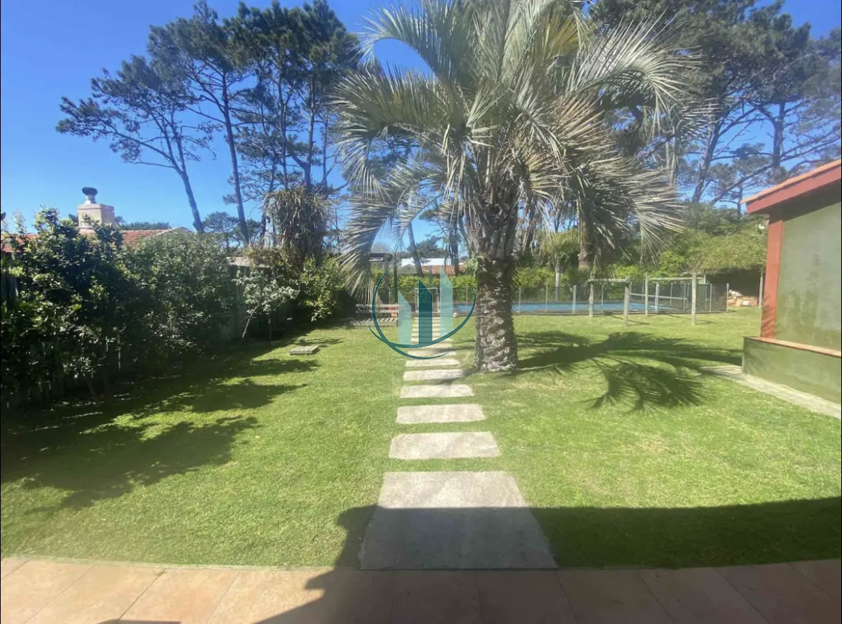 Casa ID.401 - Casa en Punta del Este, Brava