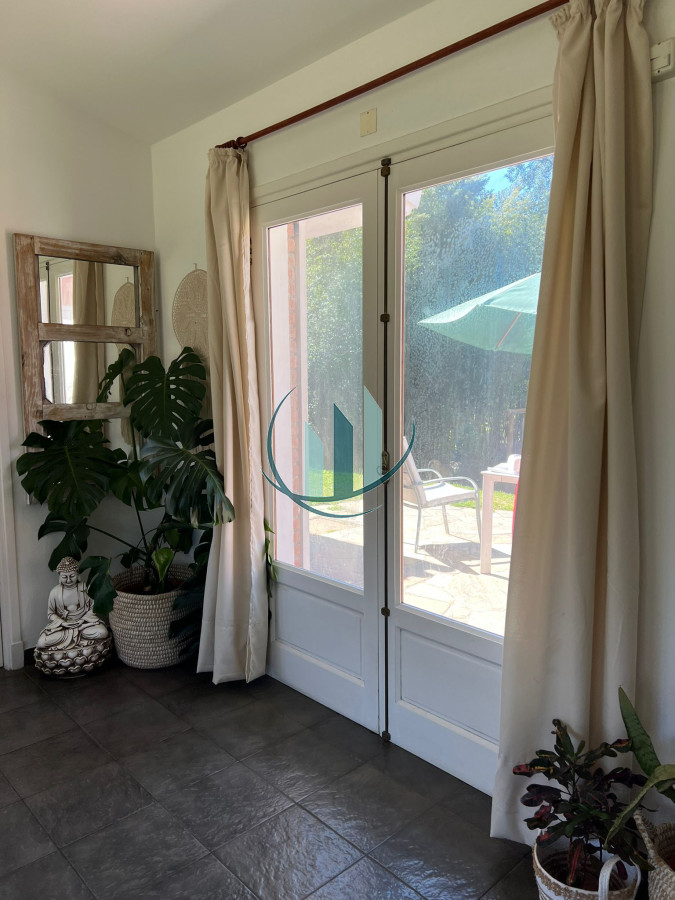 Casa ID.352 - Alquiler temporal zona Cantegril. Punta del Este