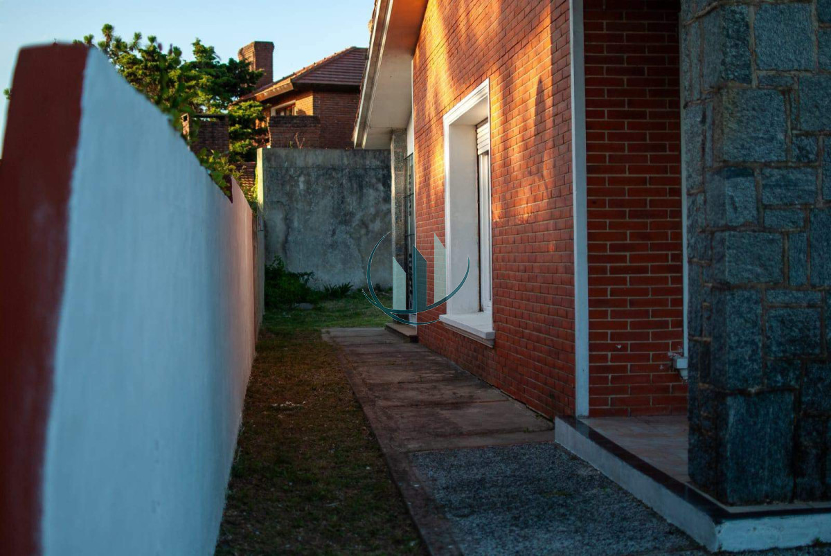 Casa ID.442 - Casa  en Punta del Este Pda 23 Mansa