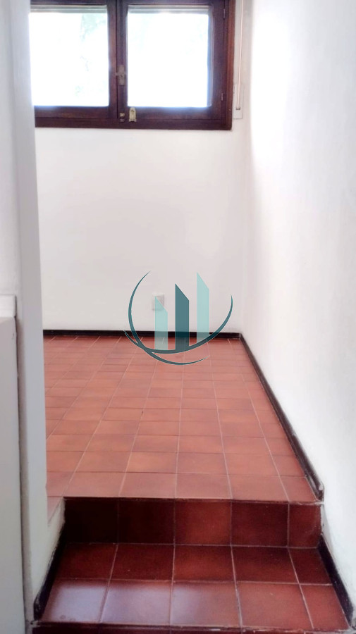 Casa ID.804 - ALQUILER ANUAL 3 Dormitorios en Barrio Altos del Pinar 