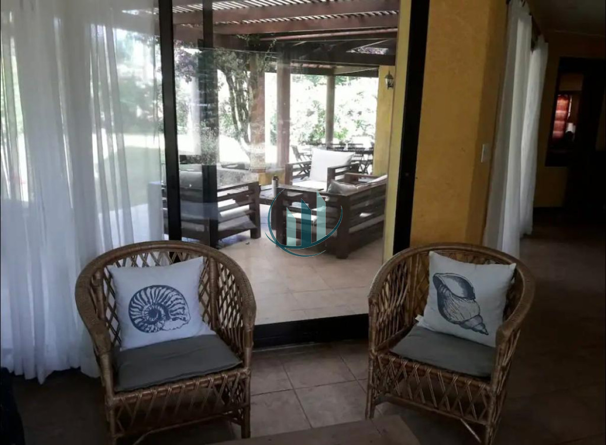 Casa ID.251 - Alquilo Casa en Pinares Pda 34 